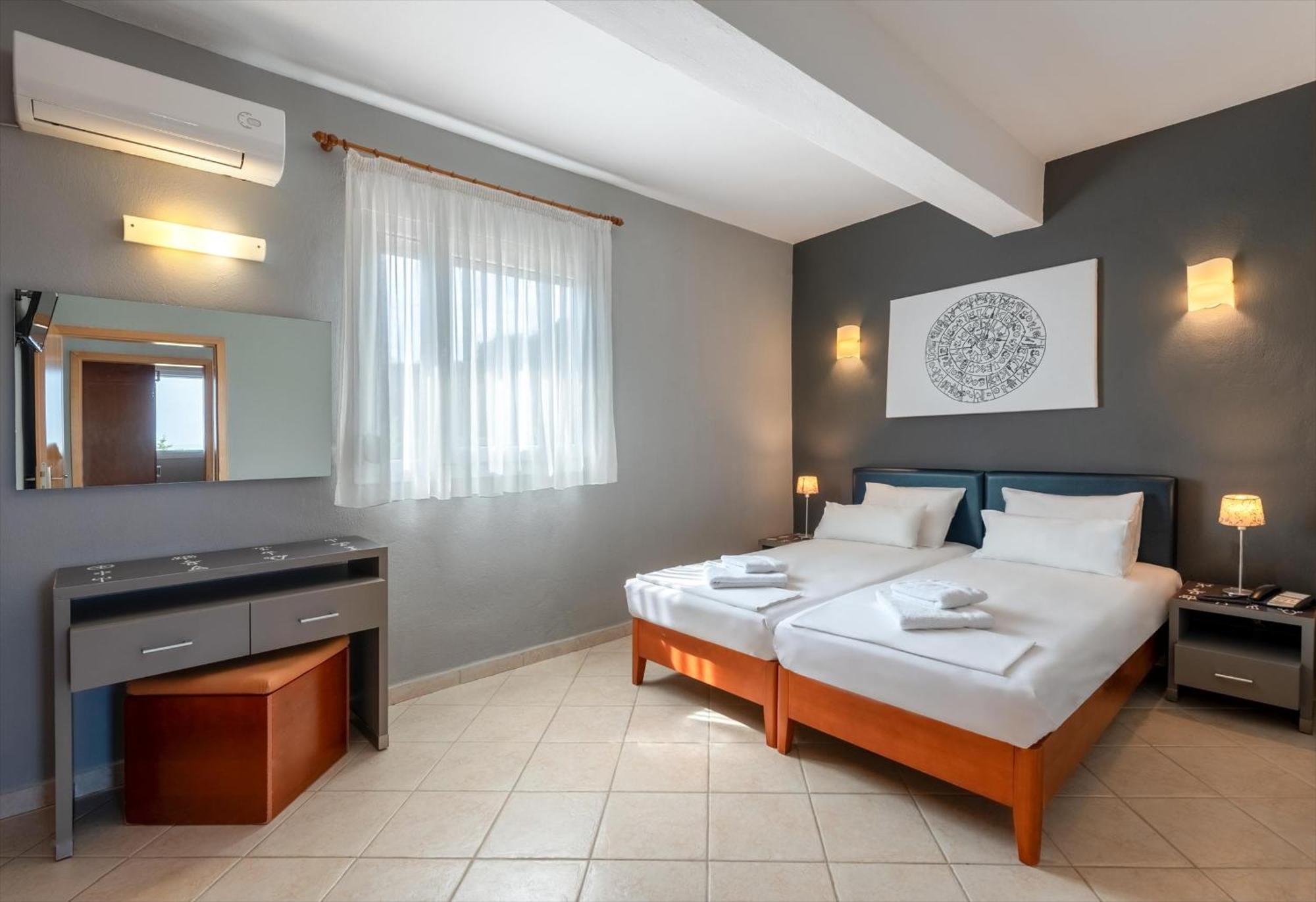 Ampelia Hotel Kassandra Ханіоті Екстер'єр фото