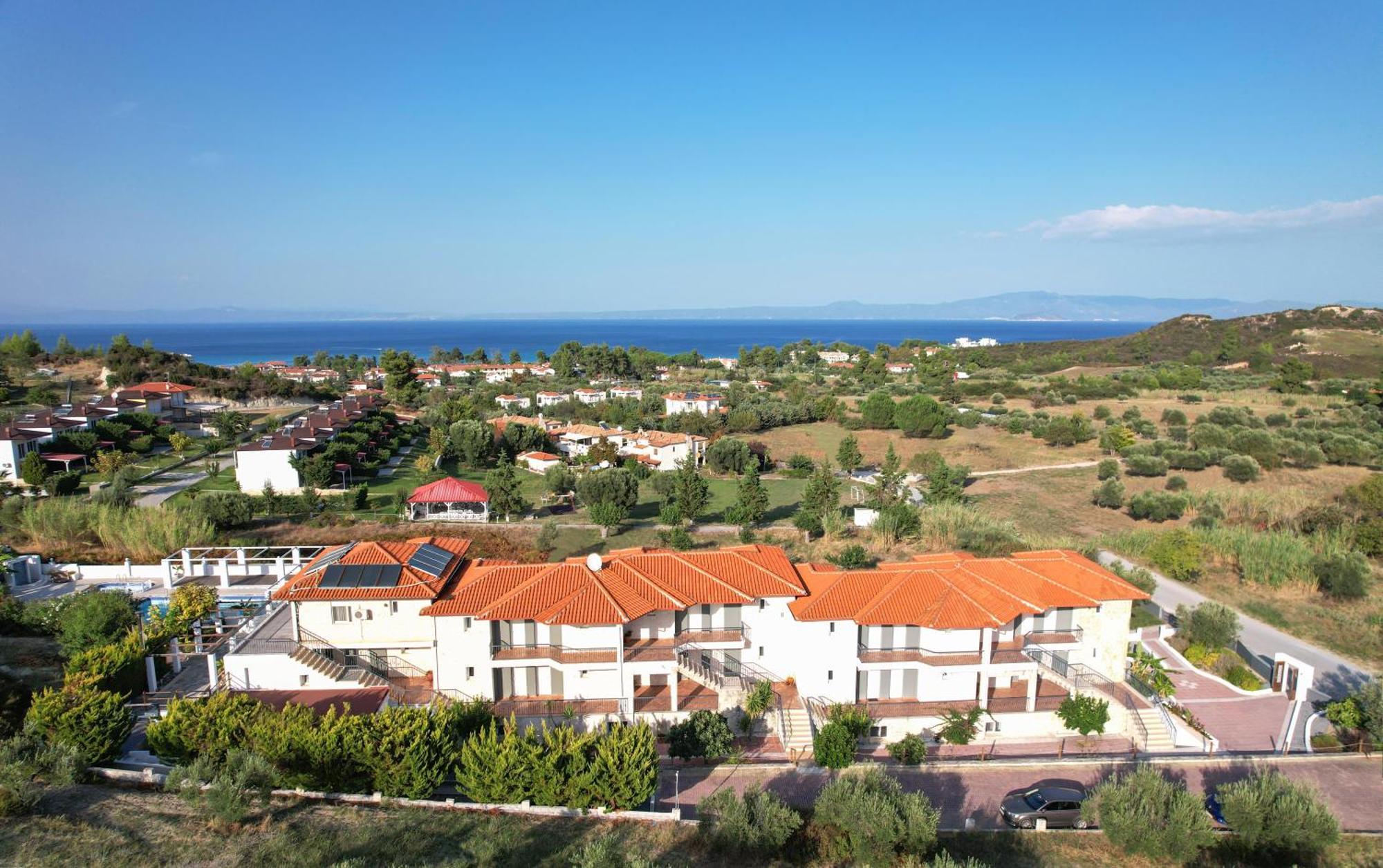 Ampelia Hotel Kassandra Ханіоті Екстер'єр фото