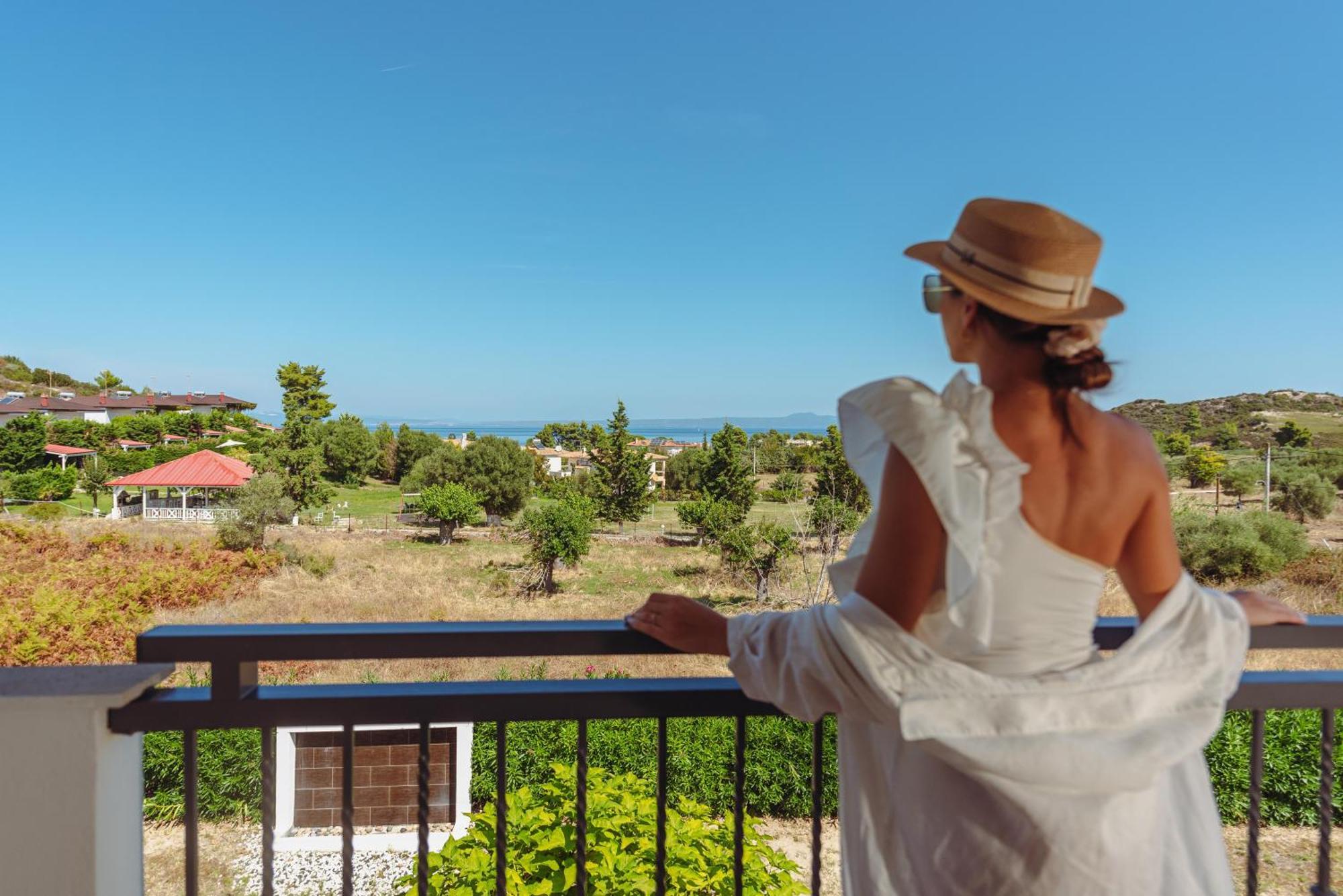Ampelia Hotel Kassandra Ханіоті Екстер'єр фото